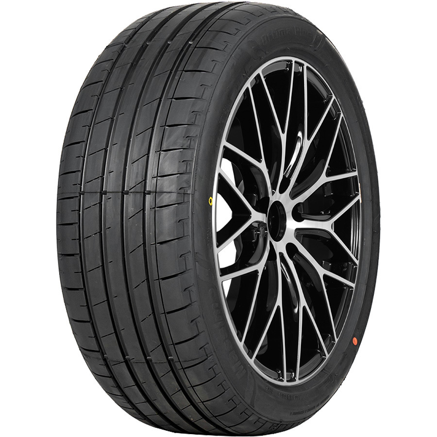 Massimo 225/40 R18