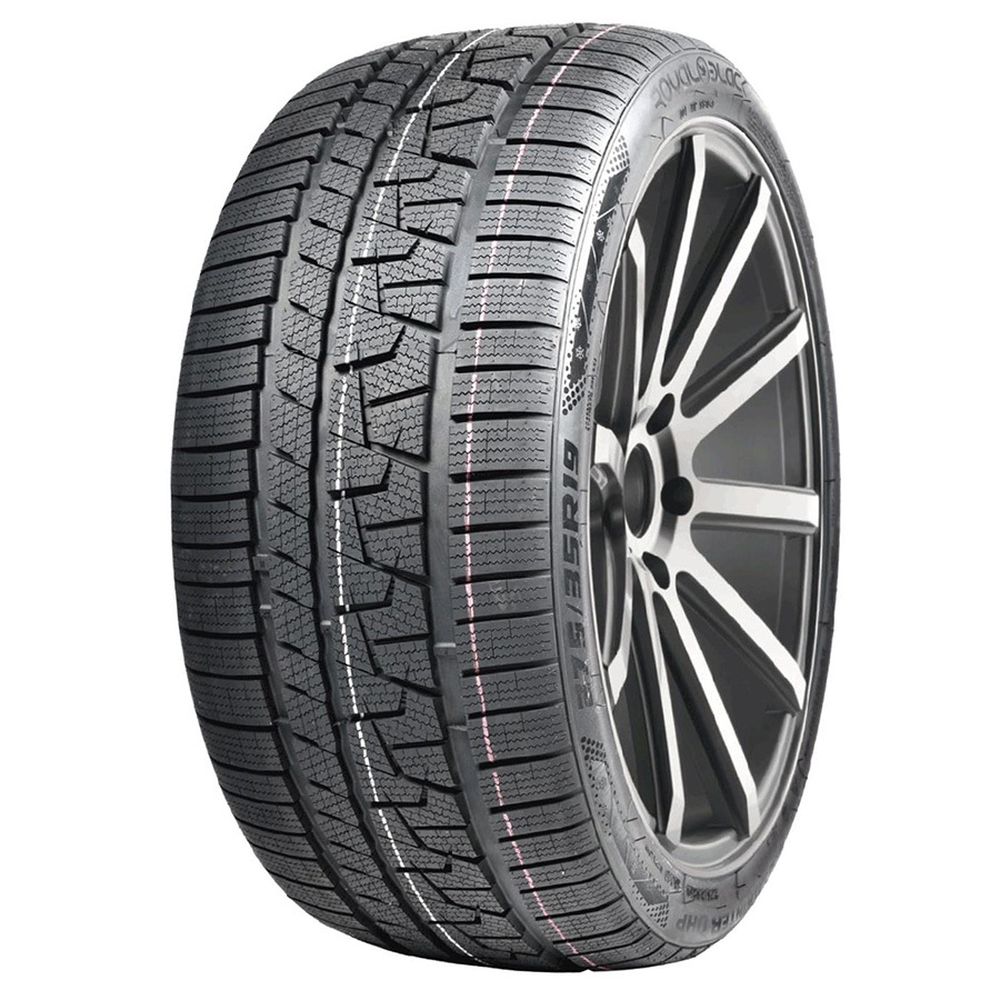 Royal Black 235/50 R18